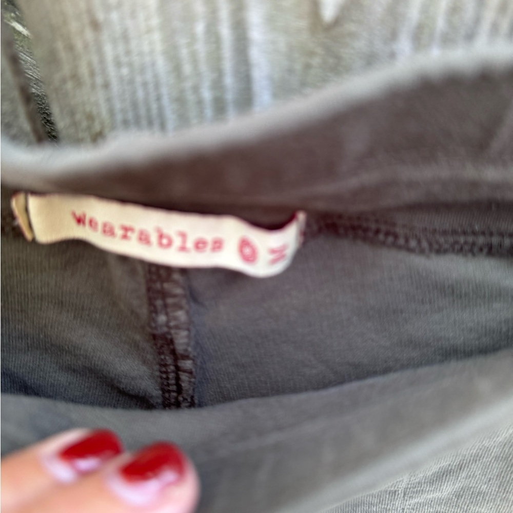 Women's Olive Cargo Joggers - Picture 2 of 5
